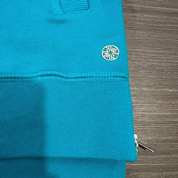 NWT Lilly Pulitzer Luxletic Beach Comber Pullover Maldives Green Size Small - Picture 8 of 9